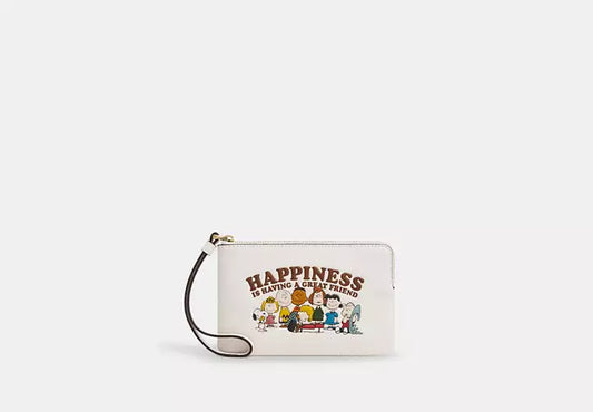 Corner Zip Wristlet